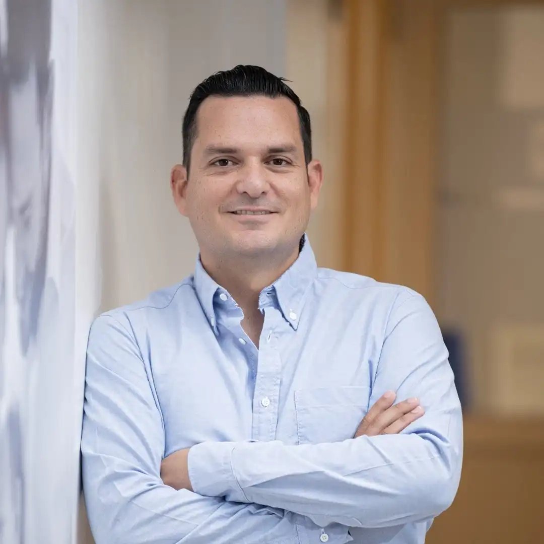 Transgender Surgery in Tijuana, Mexico — Align Your Body & Identity 14 Professional portrait of Dr. Nares, specialist surgeon in gender affirmation surgery and body contouring, leading the team in Tijuana, Mexico.