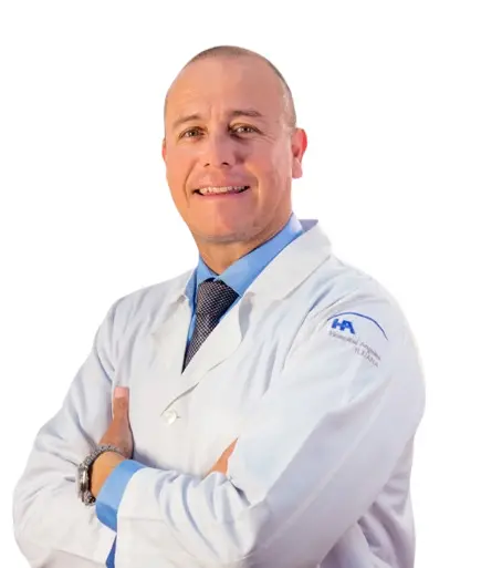 Tooth Implants in Tijuana, Mexico 15 Dr. Julio Serecero, board-certified dental surgeon in Tijuana, Mexico, specialist in tooth implants.