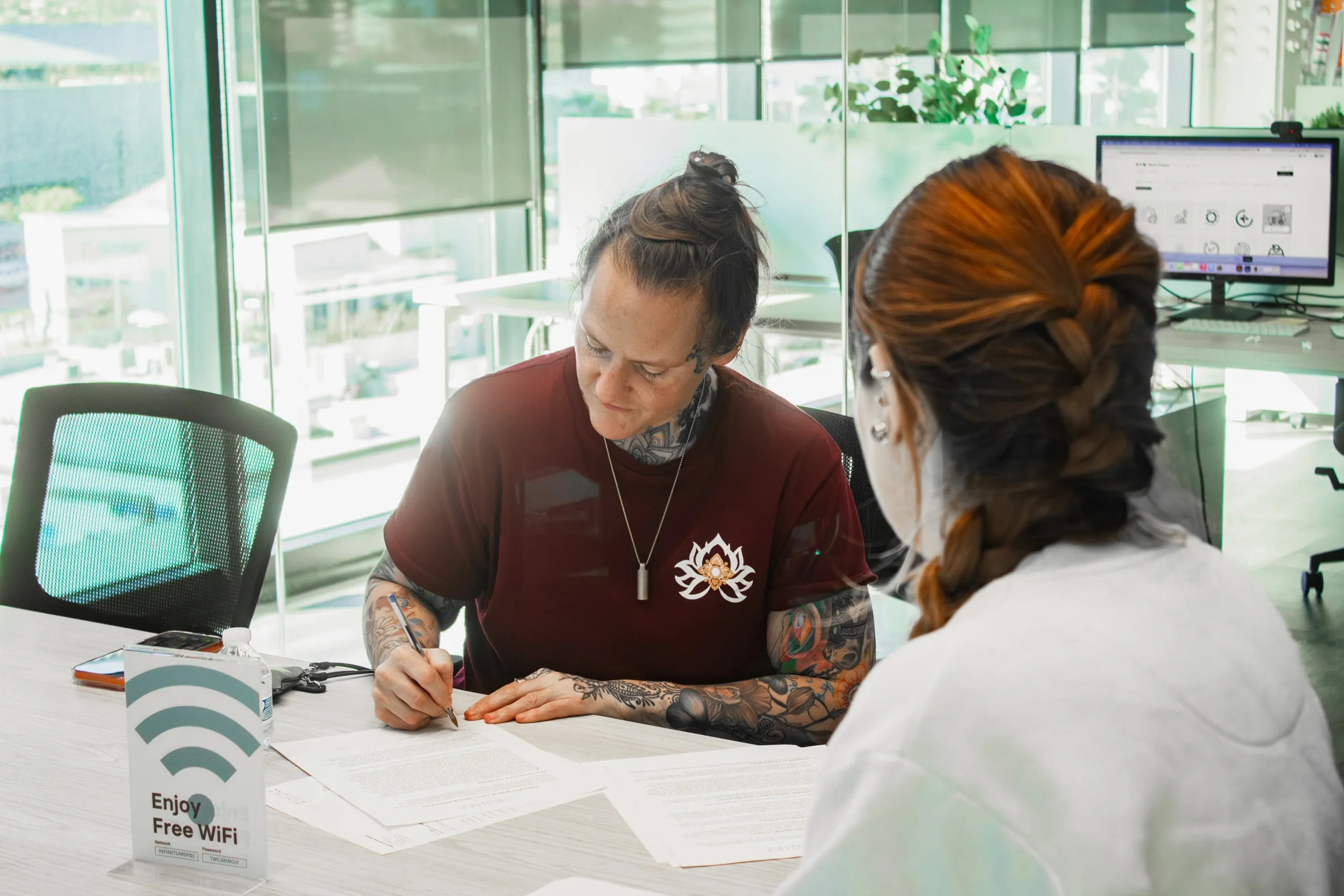 Patient Stories 19 A patient completing the medical tourism approval process and registration for surgery in Mexico at a professional clinic.