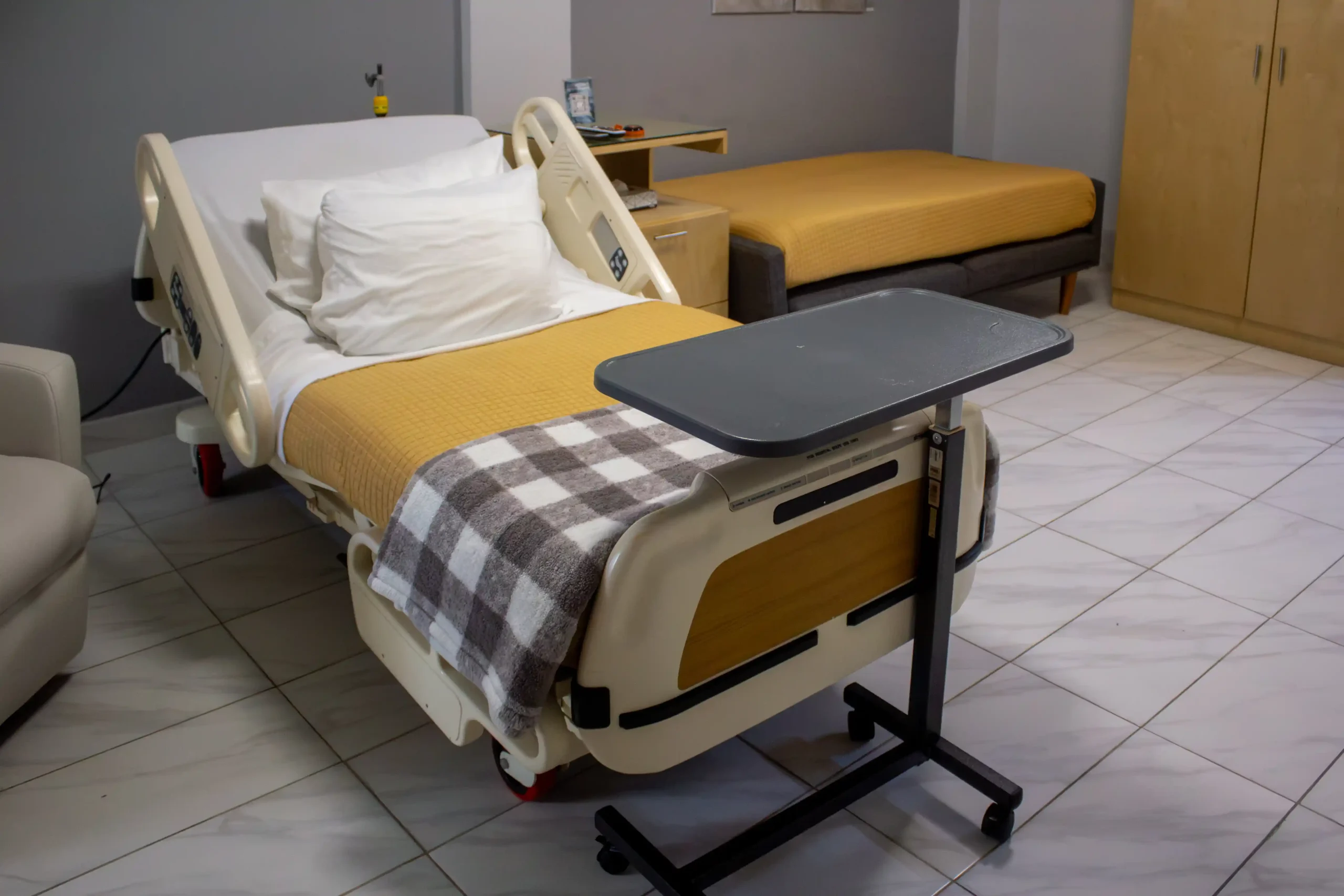 Artificial Disc Replacement in Tijuana, Mexico 13 Private recovery room in Tijuana for patients after artificial disc replacement surgery.